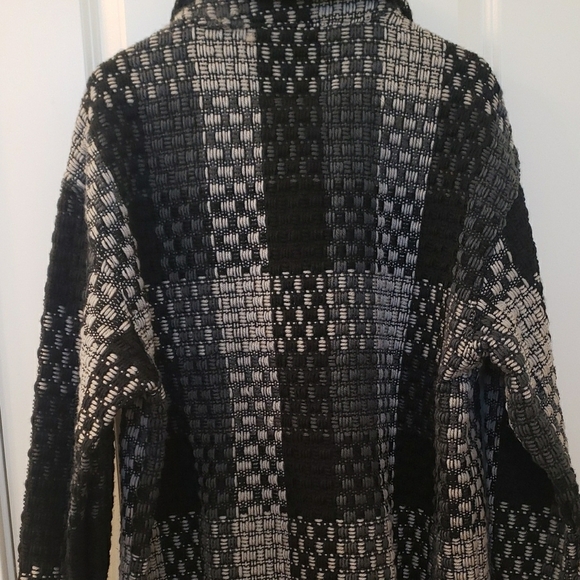 Fashion Nova Men Black and Gray Checkered Jacket - Picture 5 of 5